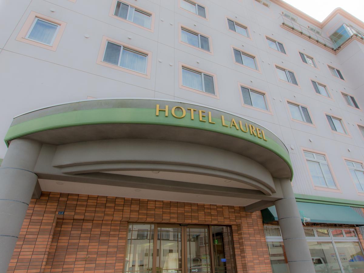 Hotel Laurel Shinhidaka Exterior photo